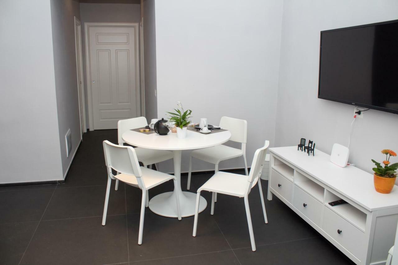 Residenza Spinelli Apartment Наполи Екстериор снимка